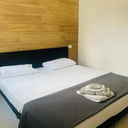 Residenza Piazzetta San Michele-loft Apartment *